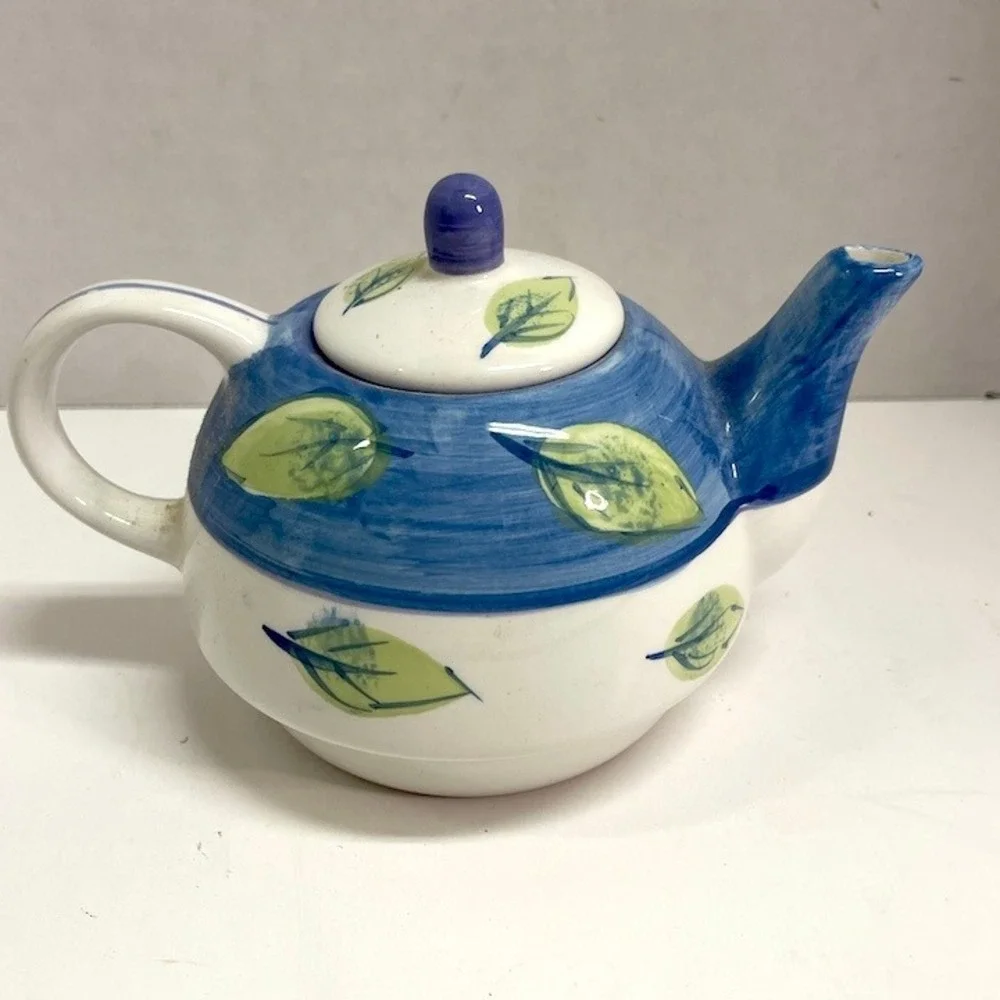 Royal Norfolk Blue and Green Leaf Hand Painted Ceramic Teapot with Lid 7